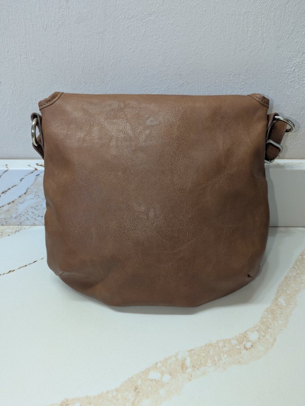 Relic (by Fossil) brown crossbody bag. EUC! - Picture 5 of 6